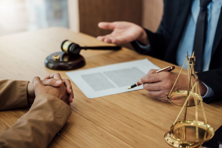 Czy ojciec ma prawo zabrać dziecko bez zgody matki