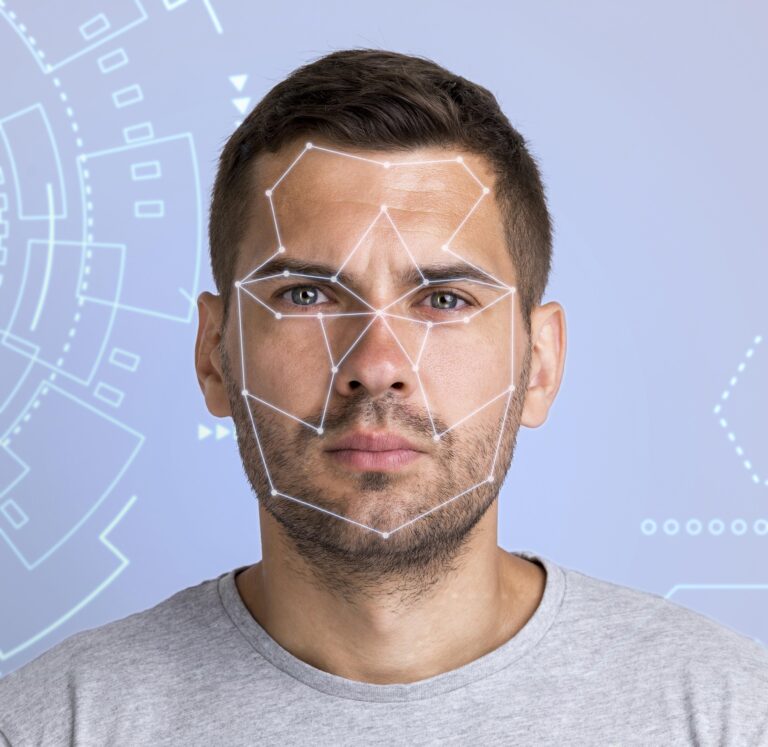 Gdy AI kradnie nam twarz. Co zrobić, gdy padnie się ofiarą deepfake’u?
